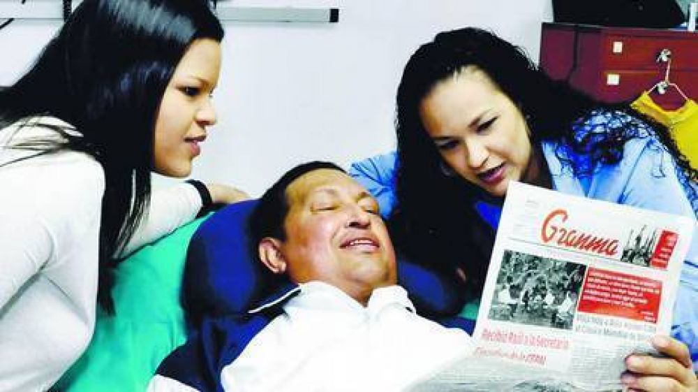 Difunden las primeras fotos de Ch�vez tras su operaci�n