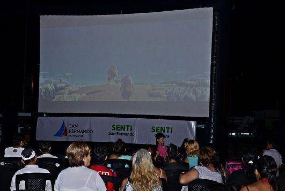 Primera jornada para el Ciclo de Cine en los barrios en Virreyes