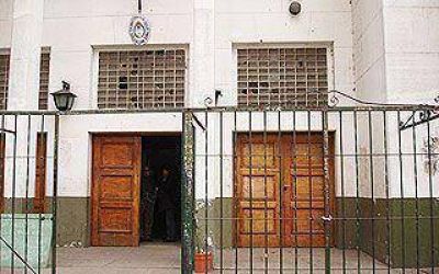 A poco del inicio de clases, hay escuelas que necesitan arreglos