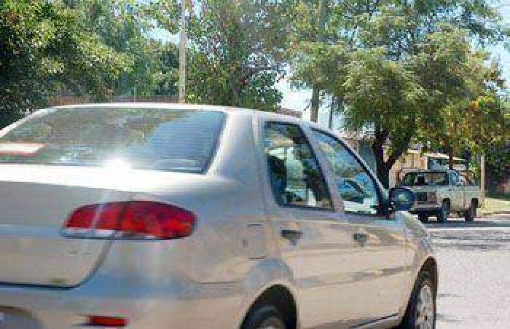 A ms de 20 aos de su aparicin, el remis sigue siendo uno de los principales medios de transporte