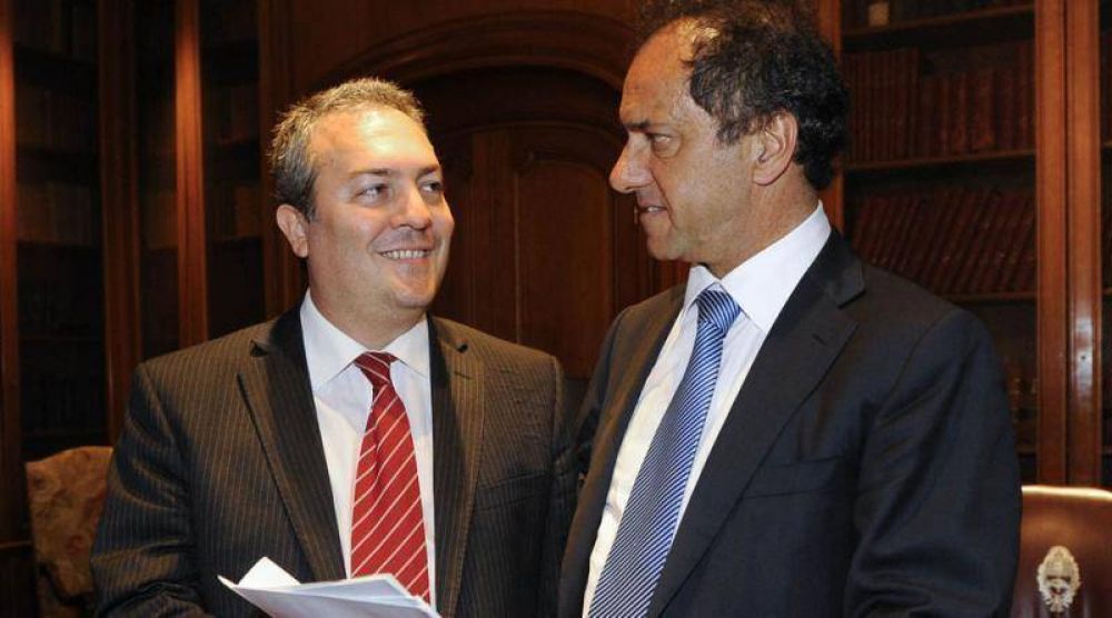 Lo que le faltaba a Scioli... Le vuelve a aumentar la tarifa de agua a los bahienses, ahora el 20%	