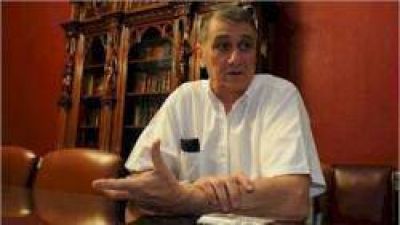Binner: "en las rutas, ver gendarmes es un hallazgo"