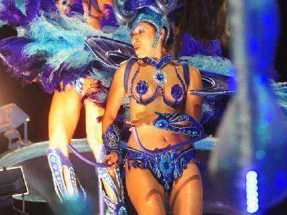 El turismo del carnaval dej� casi 64 millones de pesos el fin de semana largo en Gualeguaych� 