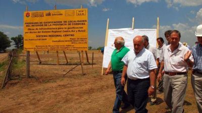 Los gasoductos, m�s lejos por la pelea