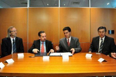 Moderno centro de biotecnolog�a: El Chaco firm� convenio por 22 millones