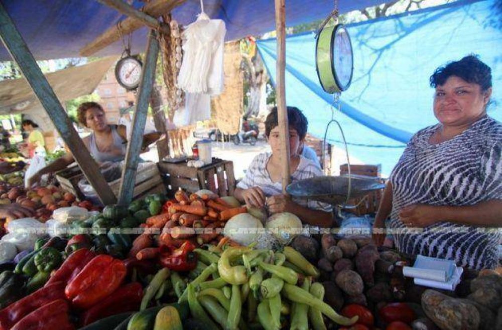 Precios altos y ventas bajas complican la tradicional feria franca de Resistencia﻿
