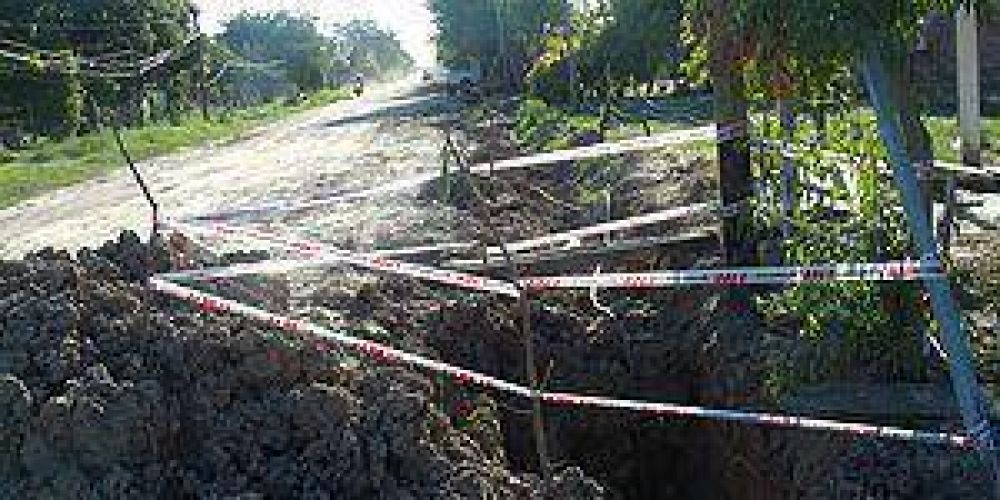 Instalan red de agua potable en el Barrio "Sagrado Coraz�n"