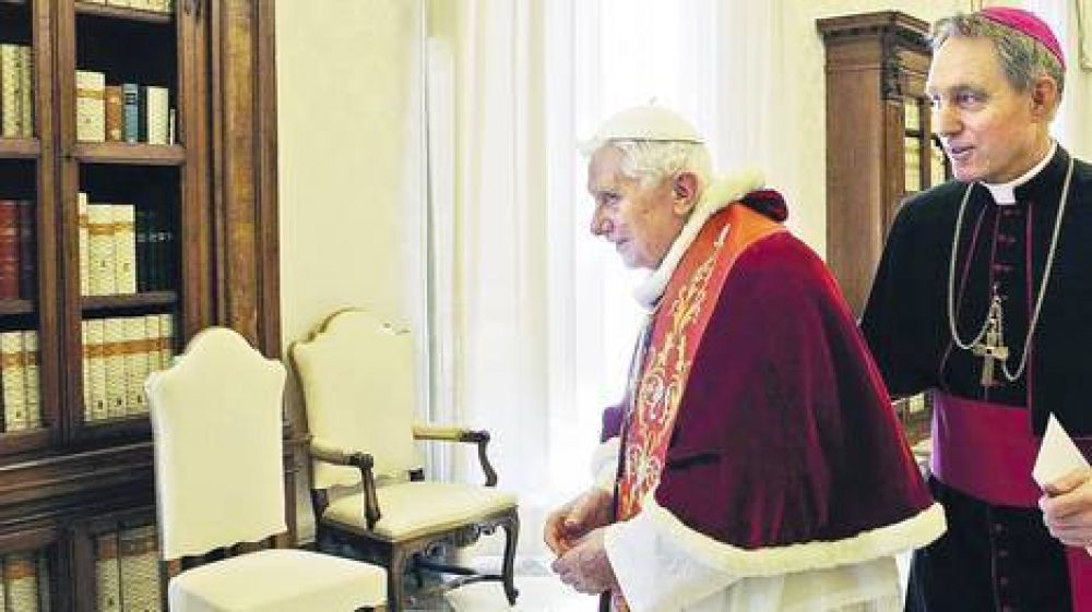 Analizan adelantar el C�nclave que elegir� al sucesor de Benedicto XVI