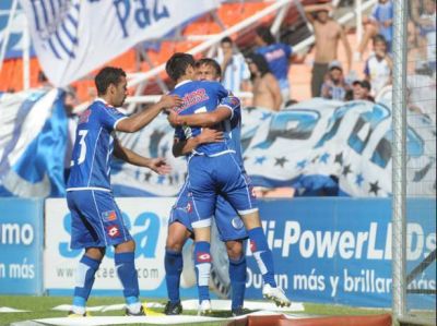 Cort� la racha: Godoy Cruz le gan� a Uni�n de Santa Fe y logr� su primer triunfo en 2013