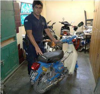 Entran a la casa de un polic�a y �ste detiene a un sujeto	