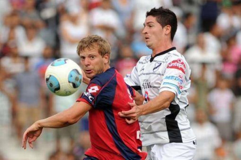 Quilmes derrot� a All Boys 2 a 1