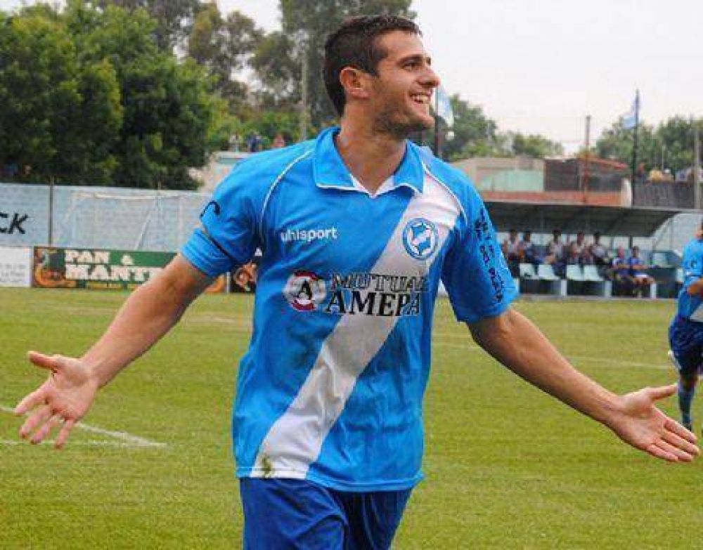 San Carlos peg� justo y qued� como �nico escolta