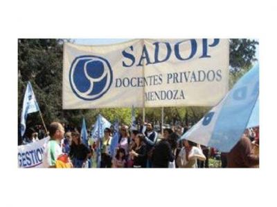 Los privados adhieren al reclamo del SUTE y tampoco iniciar�an las clases