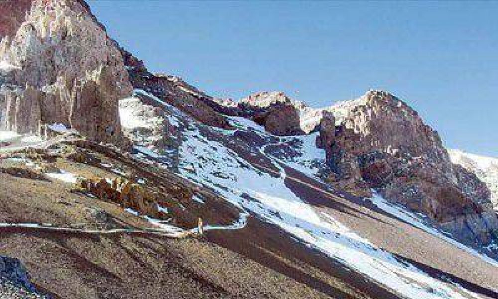 Encontraron el cuerpo del andinista polaco que muri� en el Aconcagua