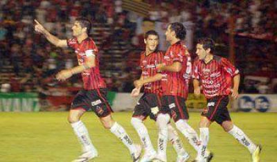 Douglas Haig logr� una euf�rica goleada frente a Independiente Rivadavia