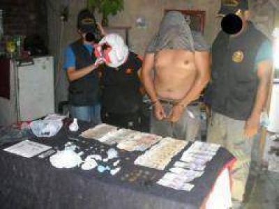 Detuvieron a una pareja que vend�a coca�na en El Colmenar