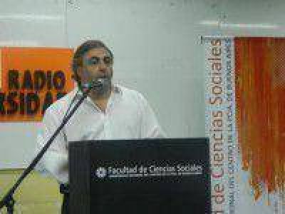 Daniel Salom�n: �Cablevisi�n nos cobra de m�s�
