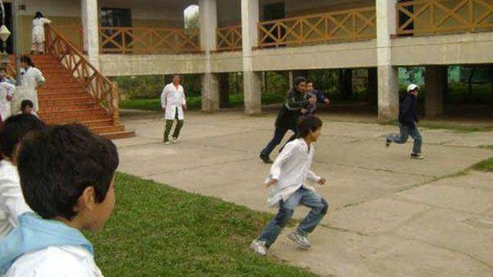 Suman 32 escuelas a la doble jornada	 