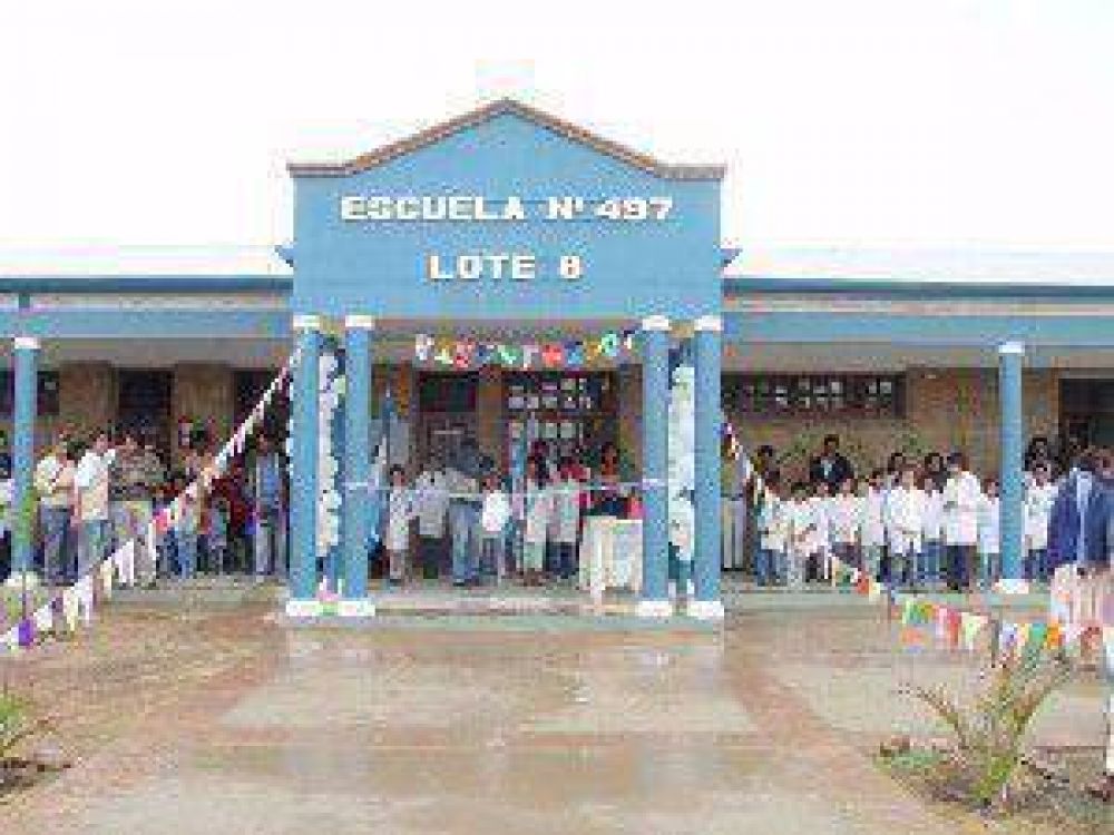 Docentes regresan este lunes a las escuelas para preparar el inicio de clases en una semana