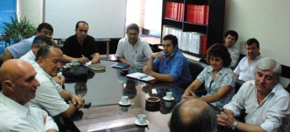 Intendentes y concejales radicales se reunir�n en Machagai