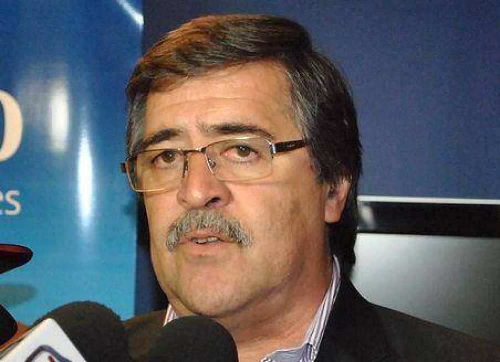 Vaz Torres advierte sobre el deterioro del salario por la inflaci�n