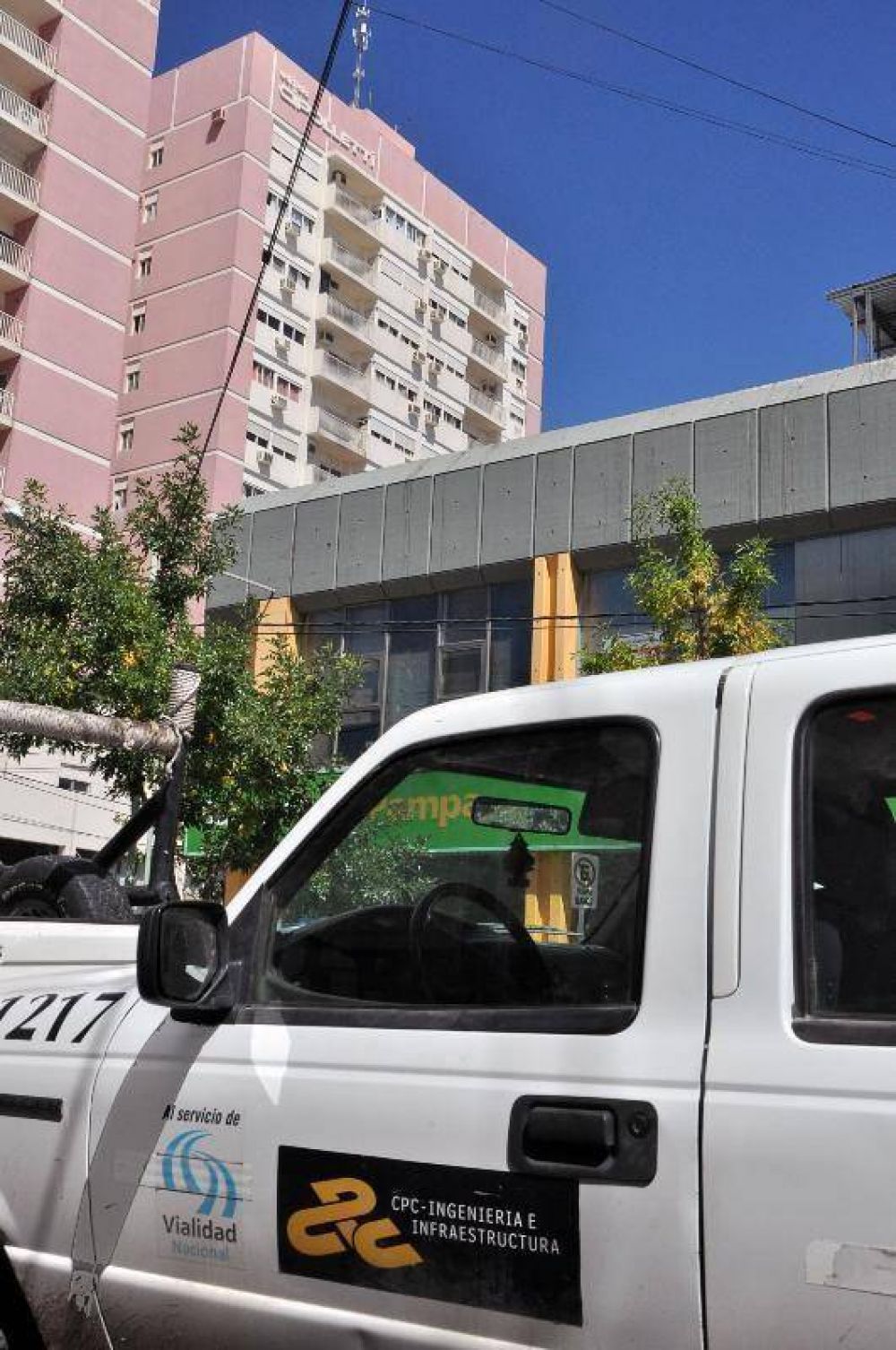 Crist�bal L�pez pone un pie en Cipolletti