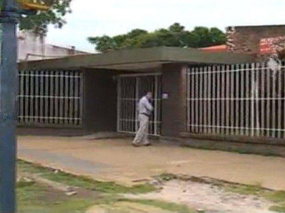Un padre le arroj� gas pimienta a la directora y a la secretaria de una escuela