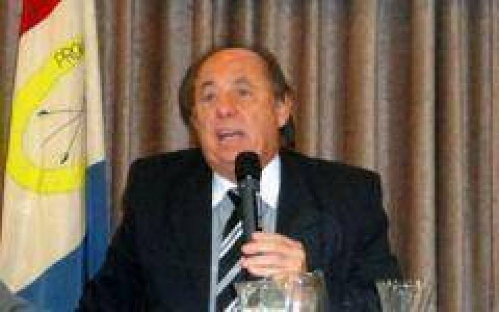 Daniel Rucci: �El salario no es una renta�