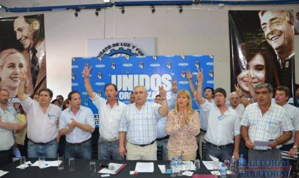 Con Camau y R�os a la cabeza, el PJ presenta a sus principales candidatos