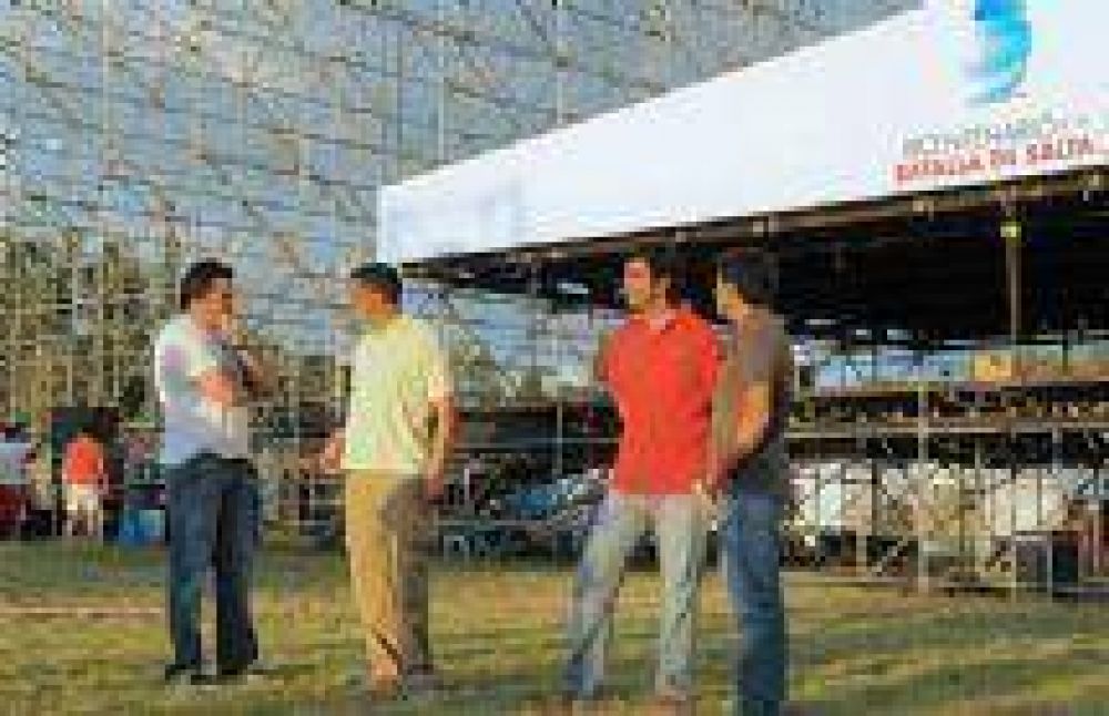 Urtubey recorri� el Campo de la Cruz, escenario del festival por la Batalla de Salta