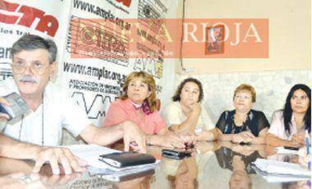 AMP y Gobierno se re�nen hoy en la paritaria docente