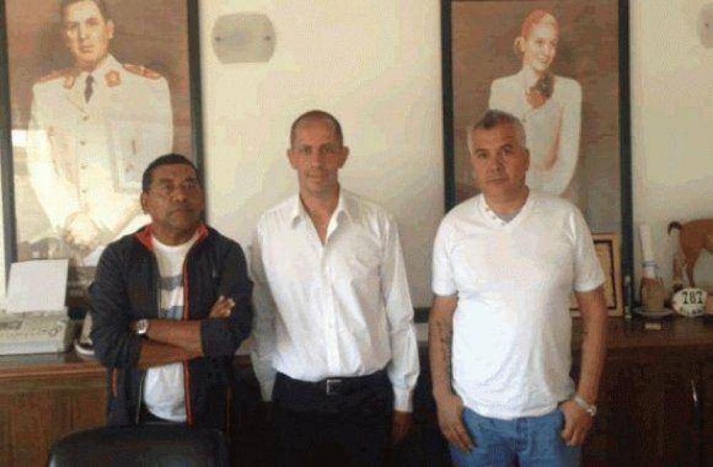 Sciutto se reuni� con el Sindicato de Petr�leo y Gas Privados
