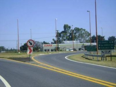 Realizaron tareas de pintura en la ruta 3
