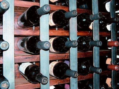 El gobierno prepara una misi�n comercial para instalar los productos mendocinos en China e India