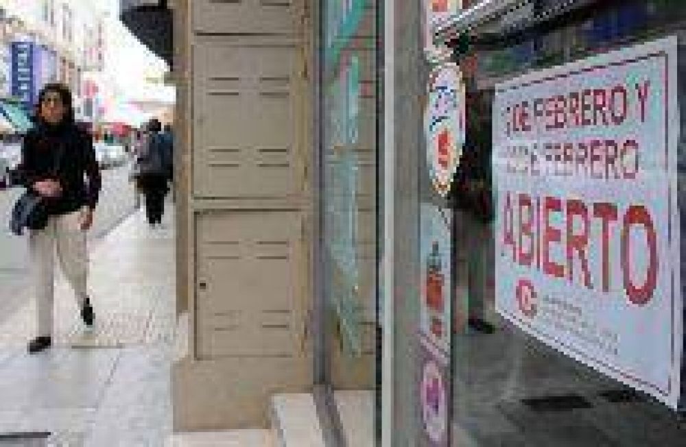 El comercio se queja porque en febrero 1 de cada 4 d�as no son laborables