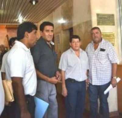 Promoci�n Industrial. Rev�s judicial para los gremios riojanos