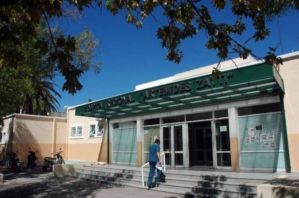 M�dicos del "Zatti" s�lo atienden casos extremos