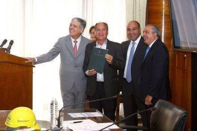 De Vido anunci� obras p�blicas por m�s de $28 millones para Ituzaing�