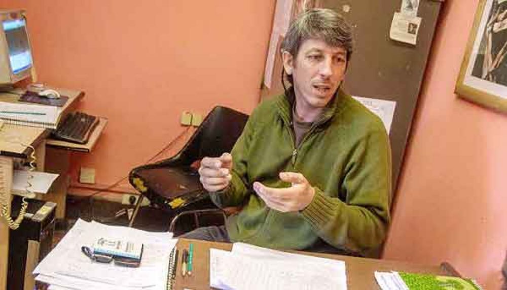 Aseguran que ya son seis mil las firmas recolectadas para poder ir al Refer�ndum