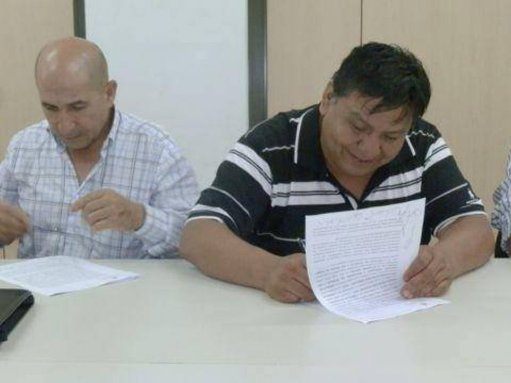 Los petroleros reclaman que PAE no cumple con lo que se comprometi�