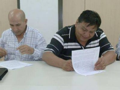 Los petroleros reclaman que PAE no cumple con lo que se comprometi�