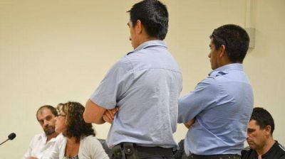 Sobreseyeron a dos polic�as acusados de �gatillo f�cil�