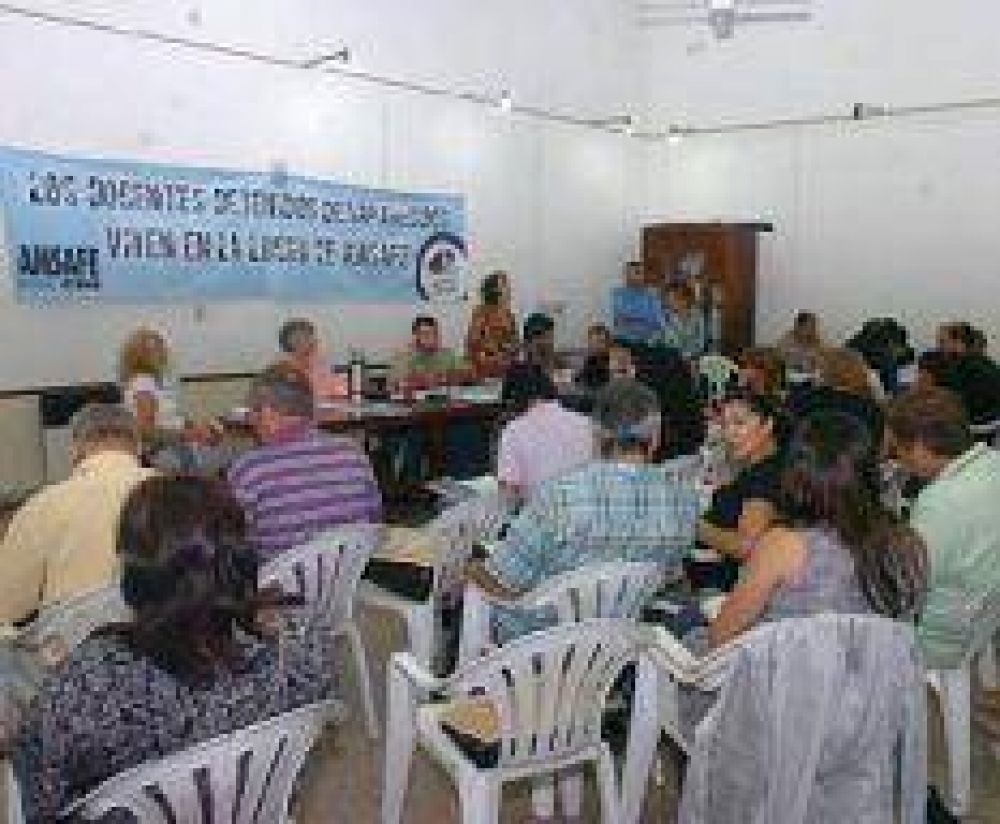 AMSAFE: �Est� en riesgo el comienzo de clases�