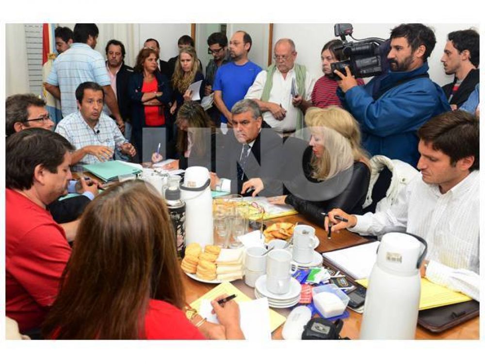 Carlos Del Frade ratific� su denuncia sobre narcotr�fico y corrupci�n frente a Diputados
