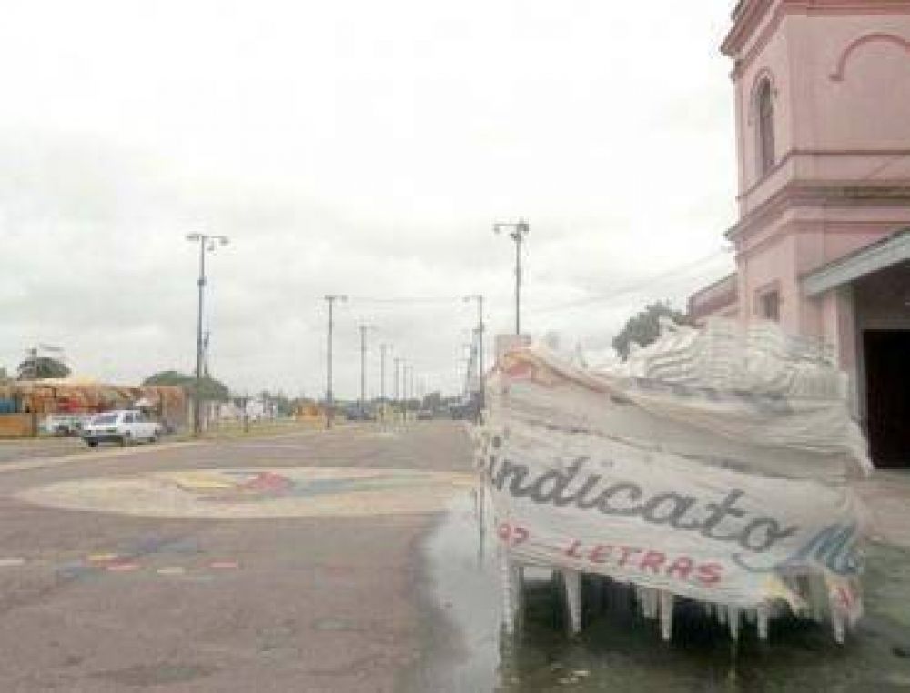 Fue suspendido el cierre de los corsos por la lluvia. Se har� el 2 de marzo