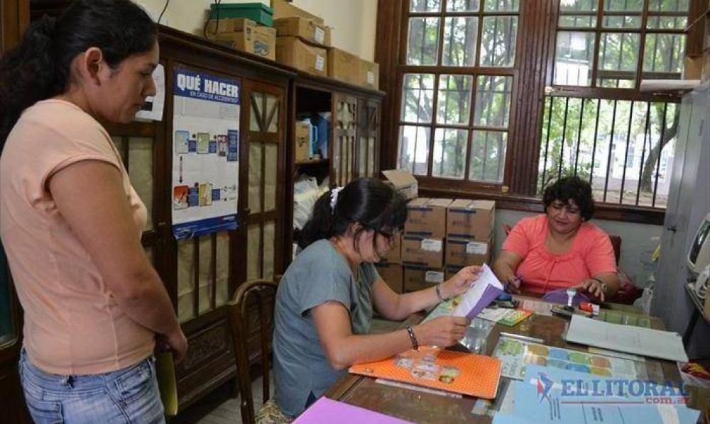 Tras la vuelta de los docentes, retoman las mesas de ex�menes en los colegios