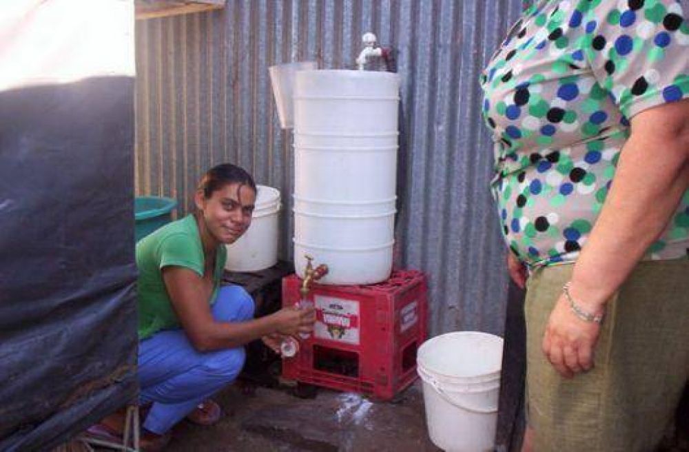 Todo listo para constru�r el comedor Las Manitos