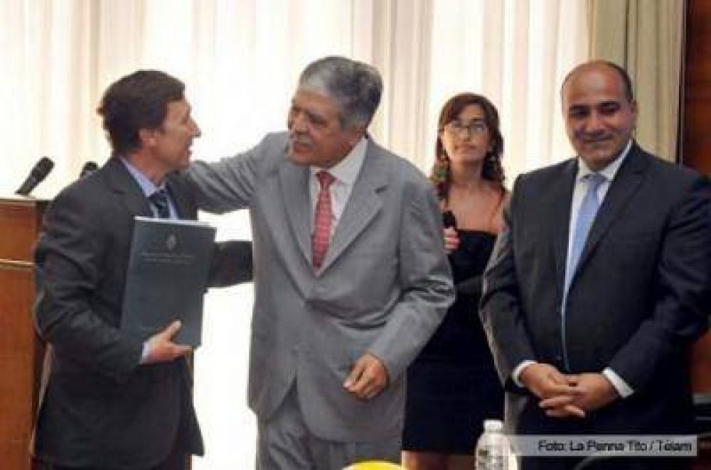 Jun�n qued� nuevamente afuera del reparto de obras