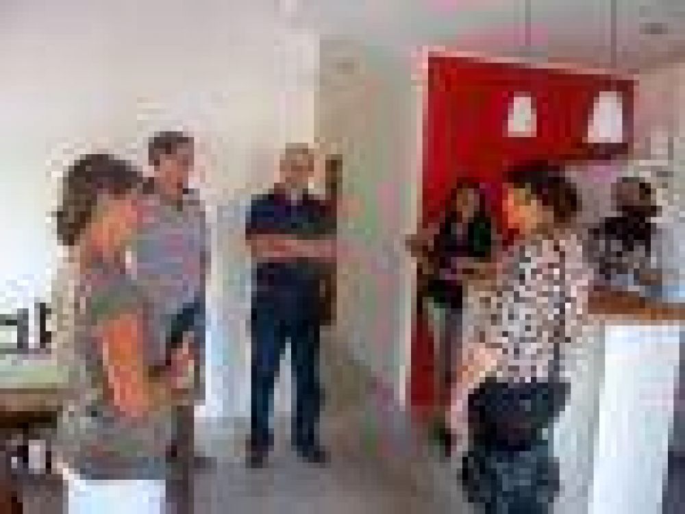 Se entregaron nuevas viviendas del Plan Compartir	