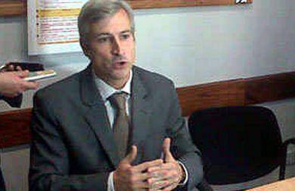 �No se puede interrumpir un paso internacional, m�s all� de la legitimidad del reclamo�